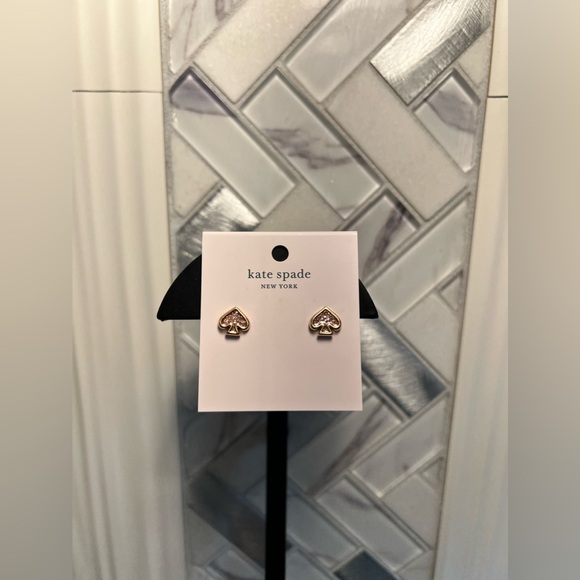 SALE💐 Kate Spade Everyday Spade Rose Gold Earrings - Picture 4 of 5